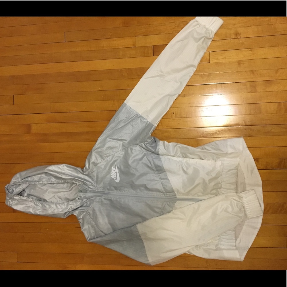 Nike windbreaker